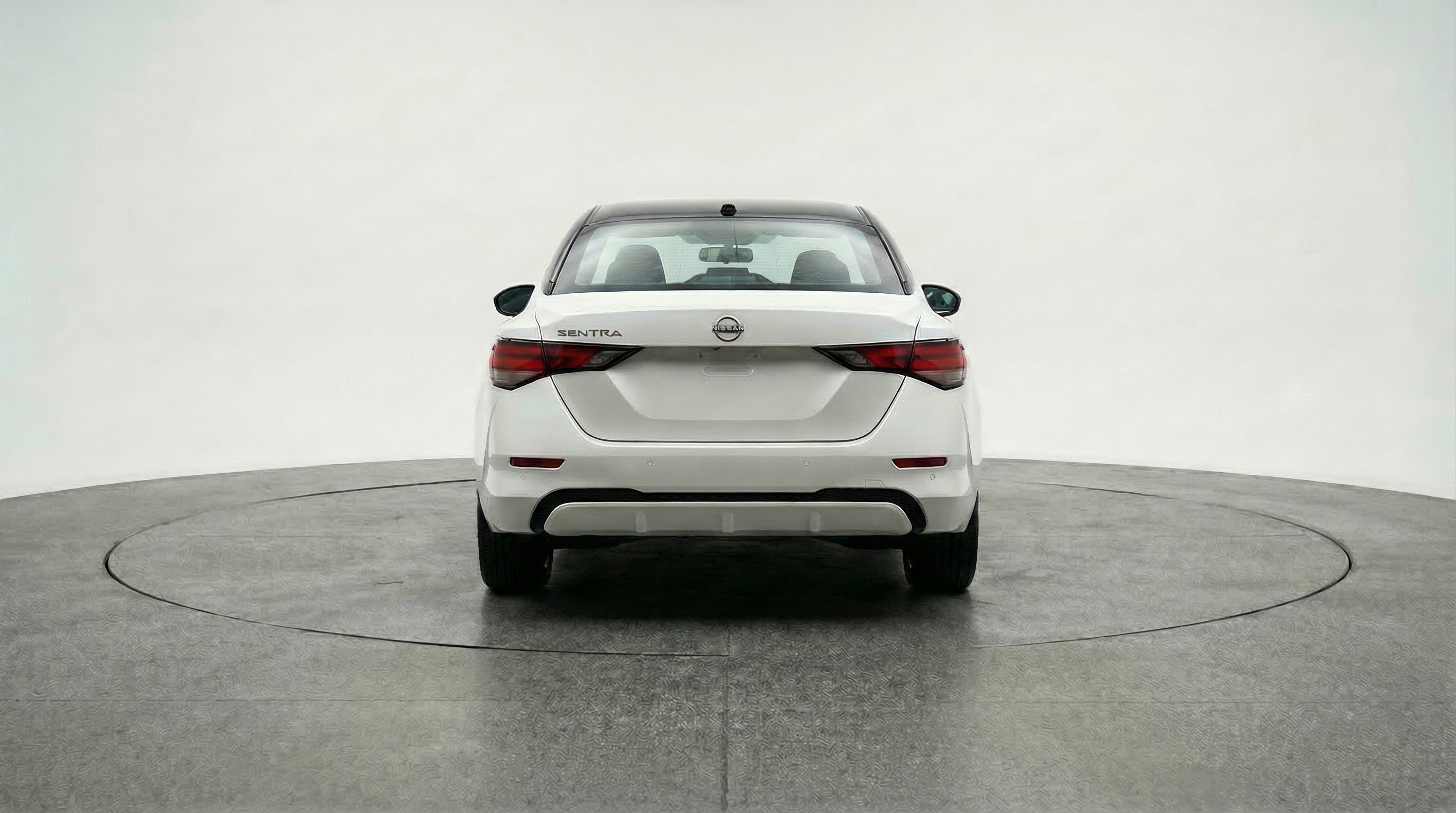 Used 2025 Nissan Sentra SV image 7