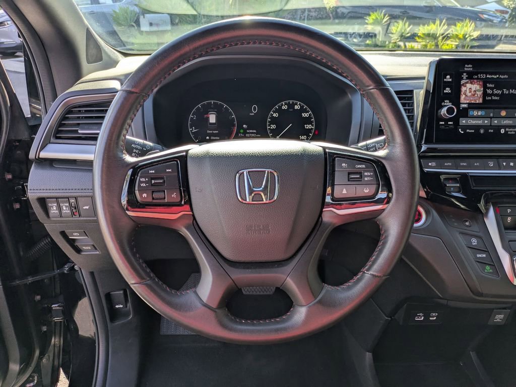 Used 2025 Honda Odyssey Sport-L image 18