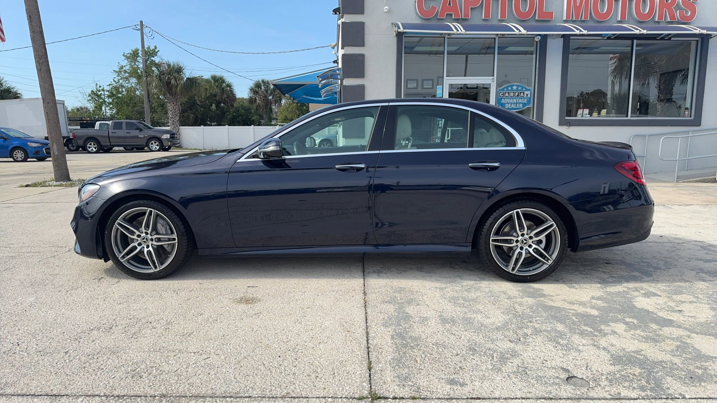 Used 2018 Mercedes-Benz E 300 image 2