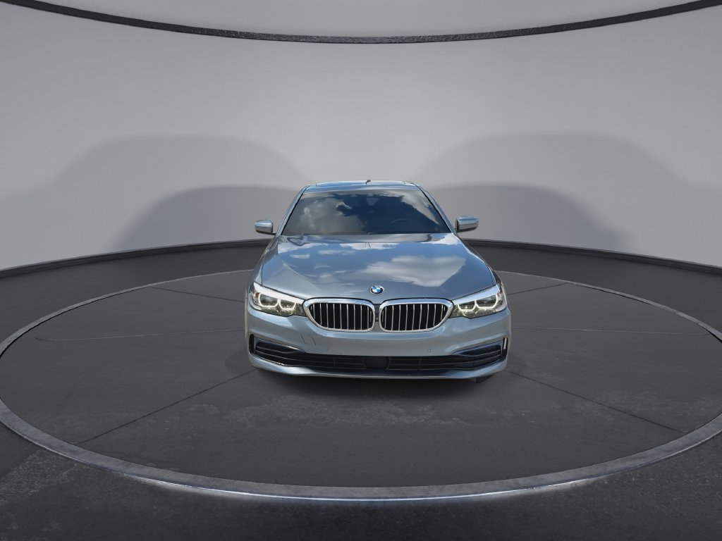 Used 2020 BMW 530i RWD image 3