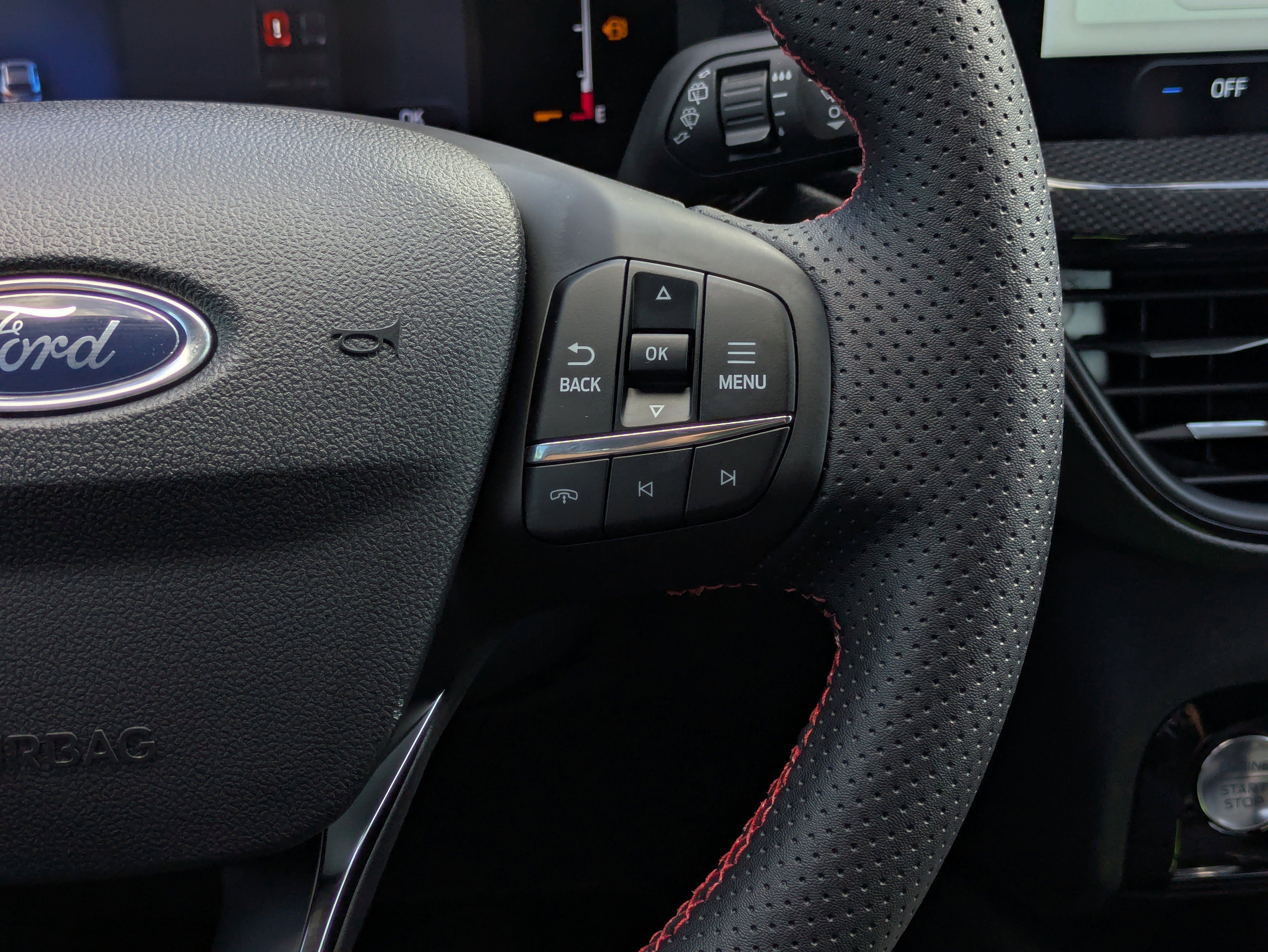 New 2026 Ford Escape ST-Line w/ Tech Pack #1 image 26