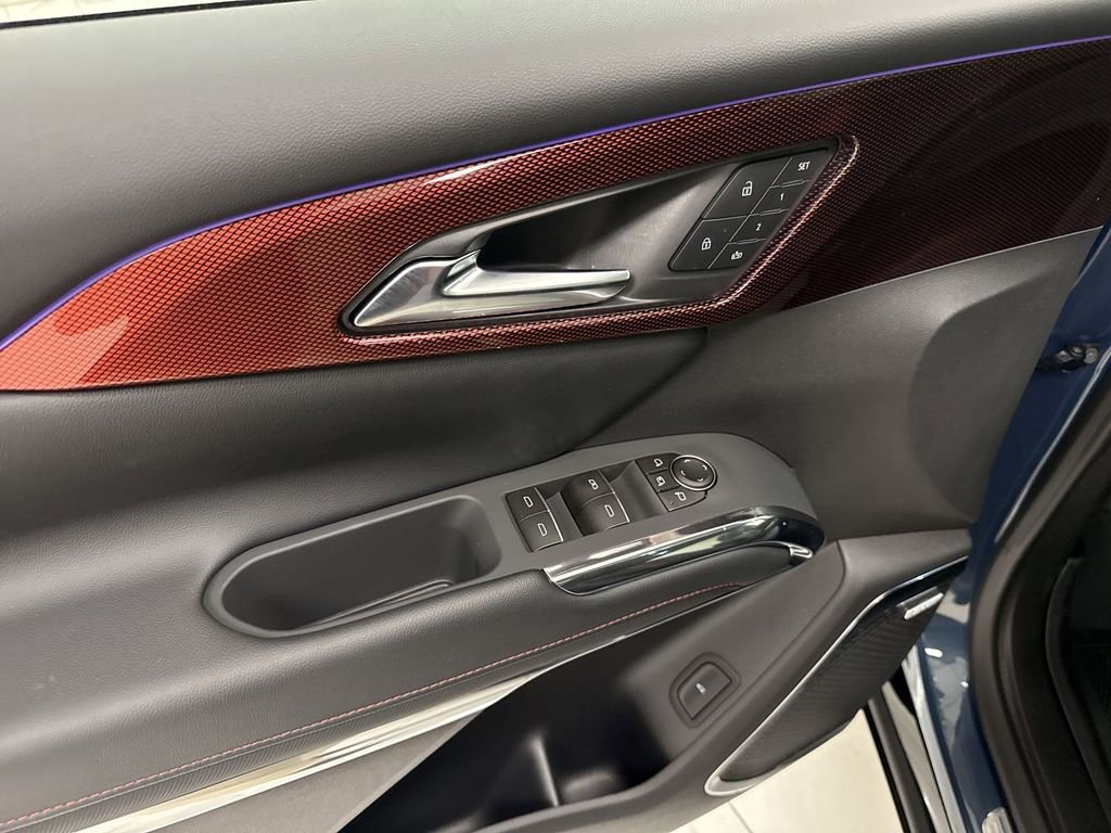 New 2026 Chevrolet Traverse RS w/ LPO, Floor Liner Package image 24