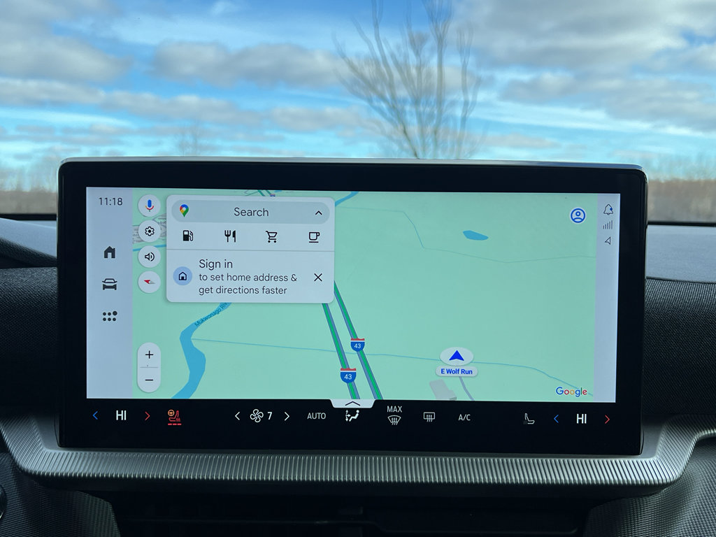 Used 2025 Ford Explorer ST-Line w/ ST-Line Street Pack image 25