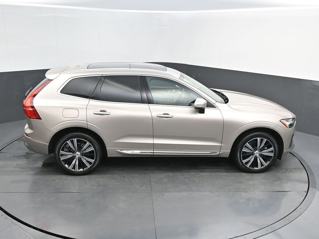 Certified 2023 Volvo XC60 B5 Plus image 28