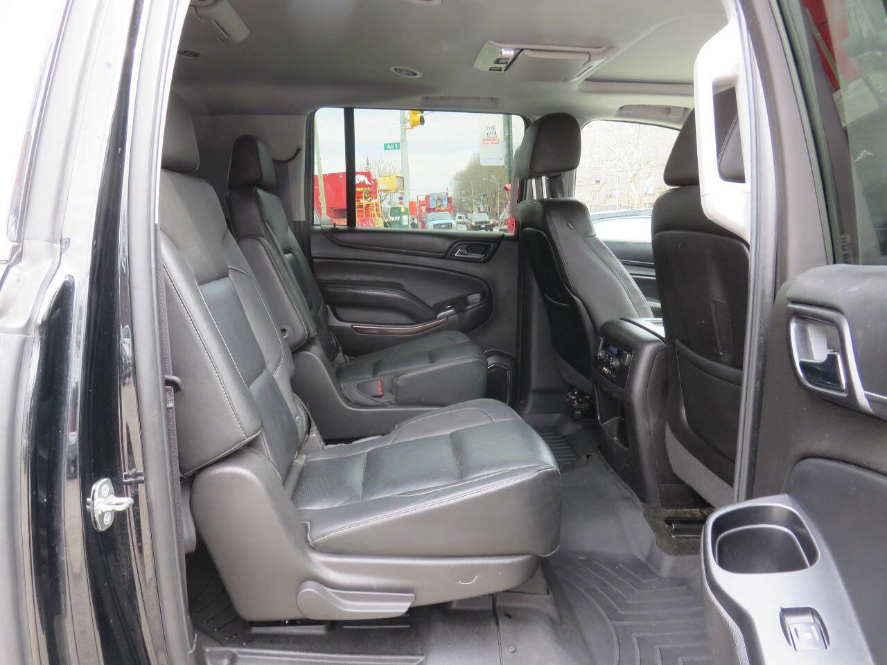 Used 2016 GMC Yukon XL SLT w/ Open Road Package image 24