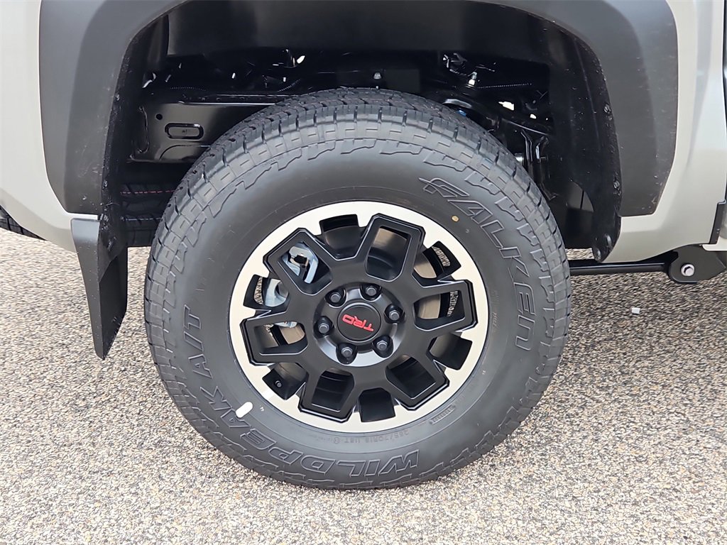 New 2025 Toyota Tacoma 4x4 Double Cab Hybrid image 5