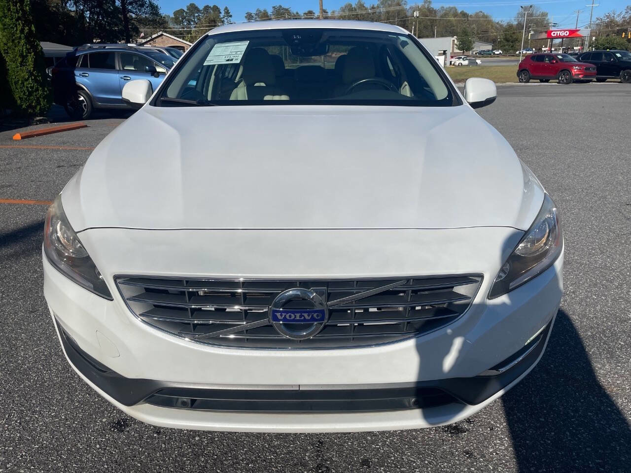 Used 2017 Volvo S60 T5 Inscription image 6