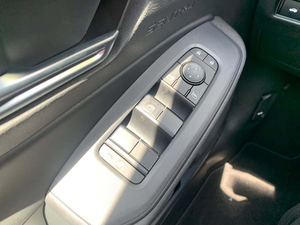 New 2026 Nissan Sentra SV w/ SV Convenience Package FWD image 17