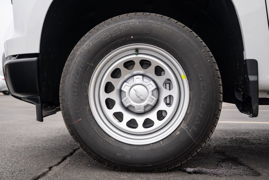 New 2026 Chevrolet Silverado 1500 W/T image 9