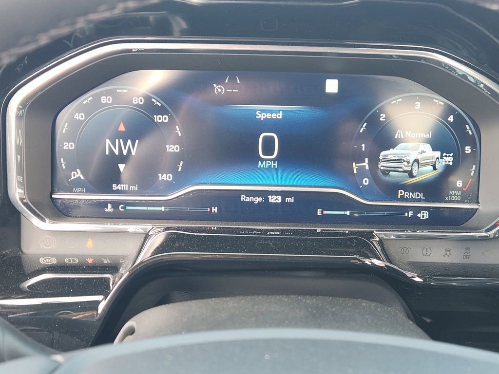 Used 2023 Chevrolet Silverado 1500 RST w/ Z71 Off-Road Package image 16