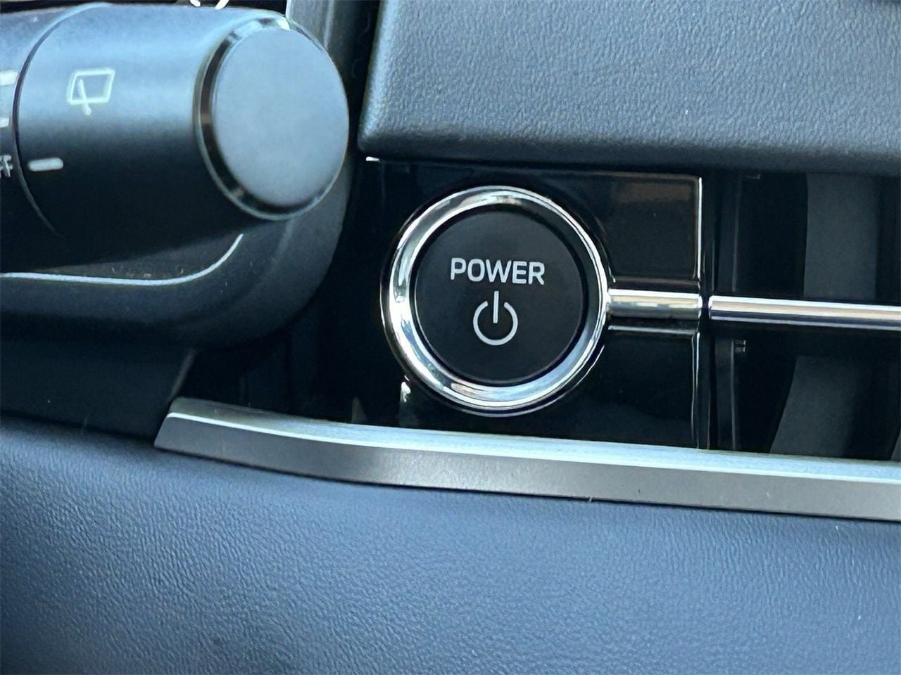 New 2026 Nissan Rogue SL image 24