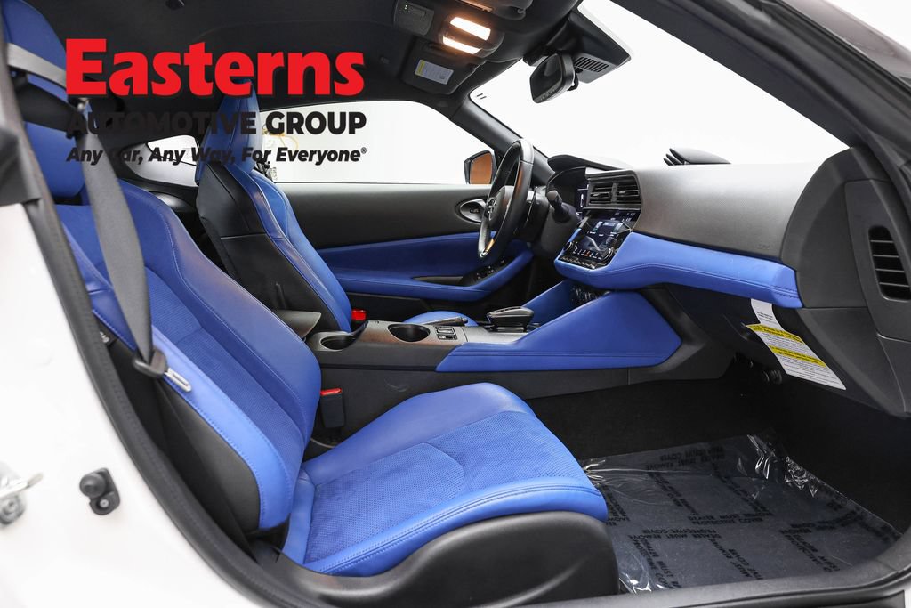 Used 2025 Nissan Z Performance w/ Floor Mat Package RWD image 22