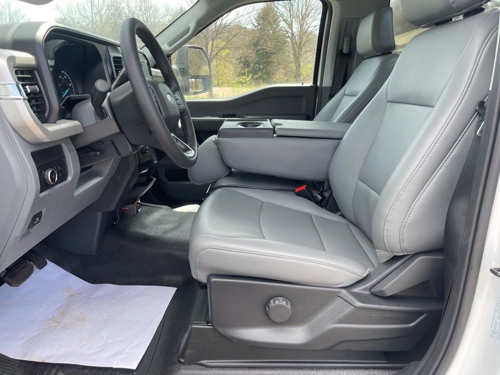 New 2025 Ford F600 4x4 Regular Cab Super Duty w/ XL Chrome Package image 12