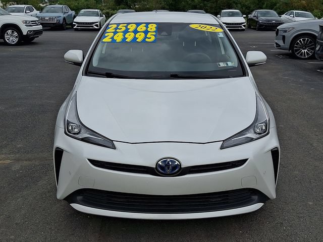 Used 2022 Toyota Prius LE FWD image 2