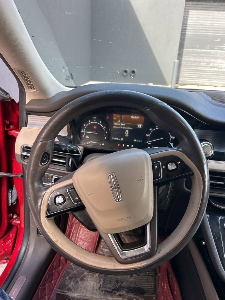 Used 2020 Lincoln Corsair FWD w/ Equipment Group 101A image 10