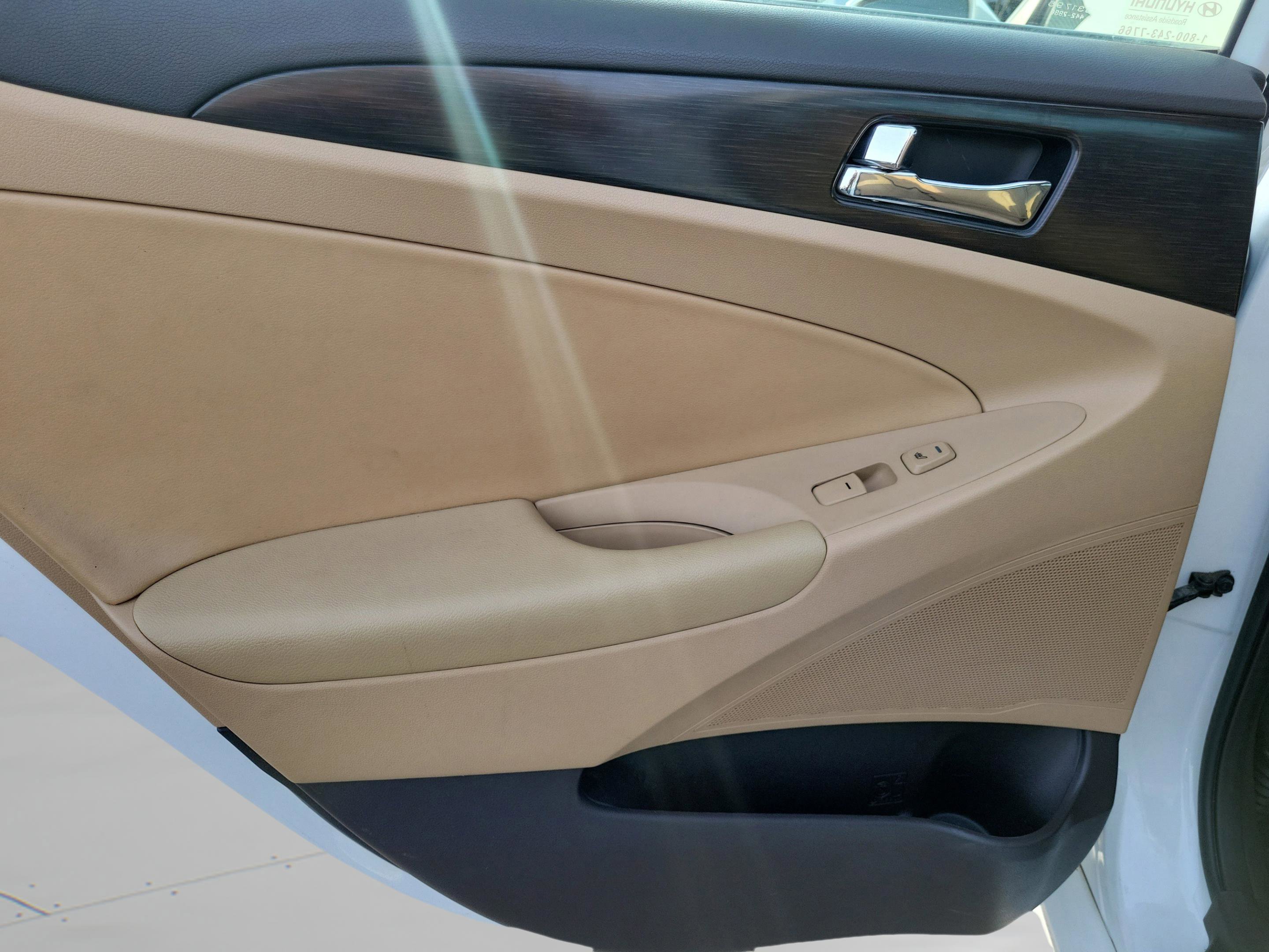 Used 2013 Hyundai Sonata Limited image 16