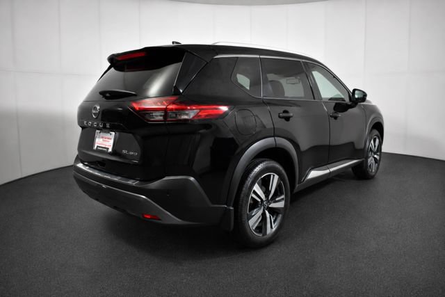 Certified 2023 Nissan Rogue SL w/ SL Premium Package AWD/4WD image 4