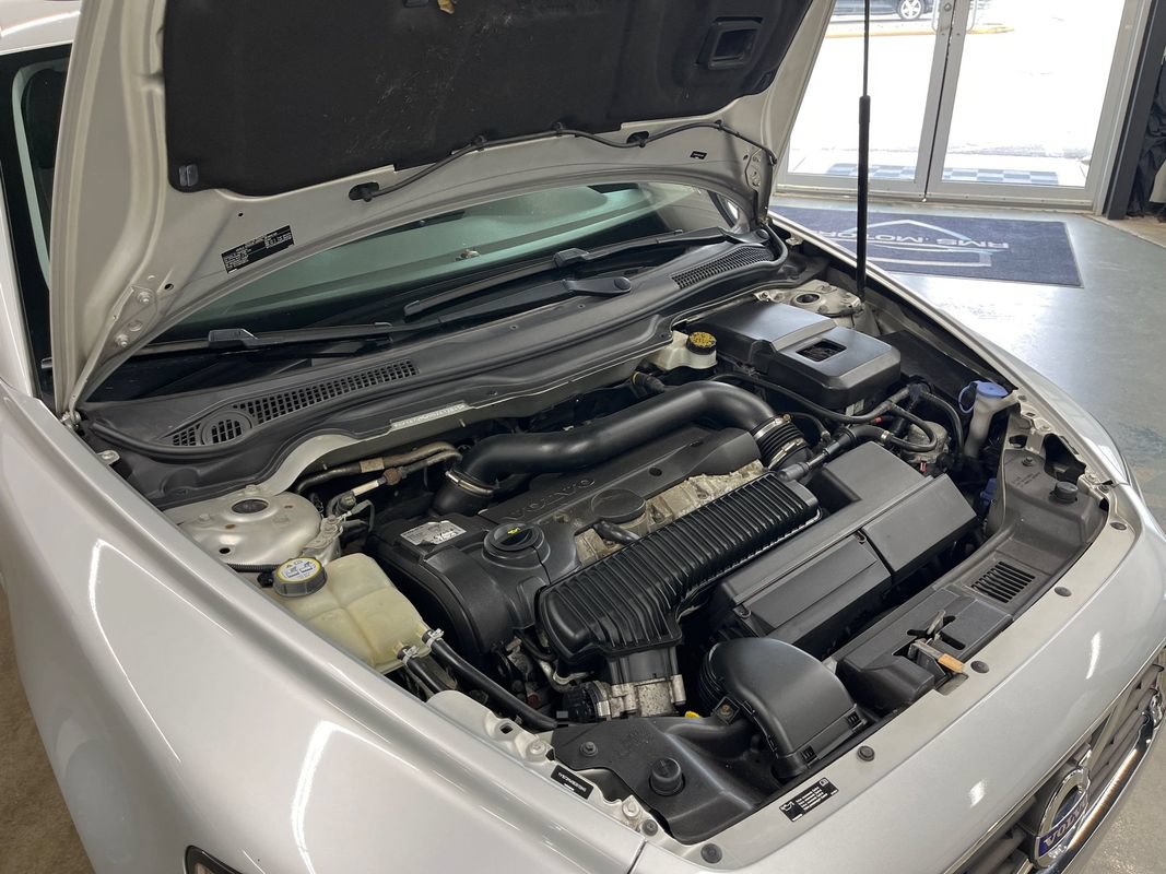 Used 2011 Volvo V50 T5 w/ Preferred Pkg FWD image 60