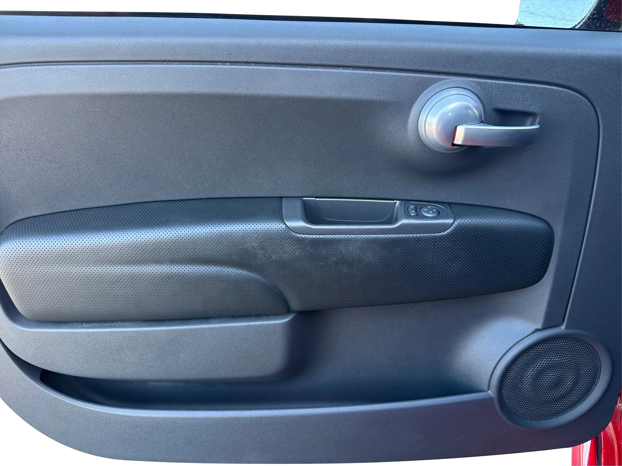 Used 2013 FIAT 500 Turbo Cattiva image 20