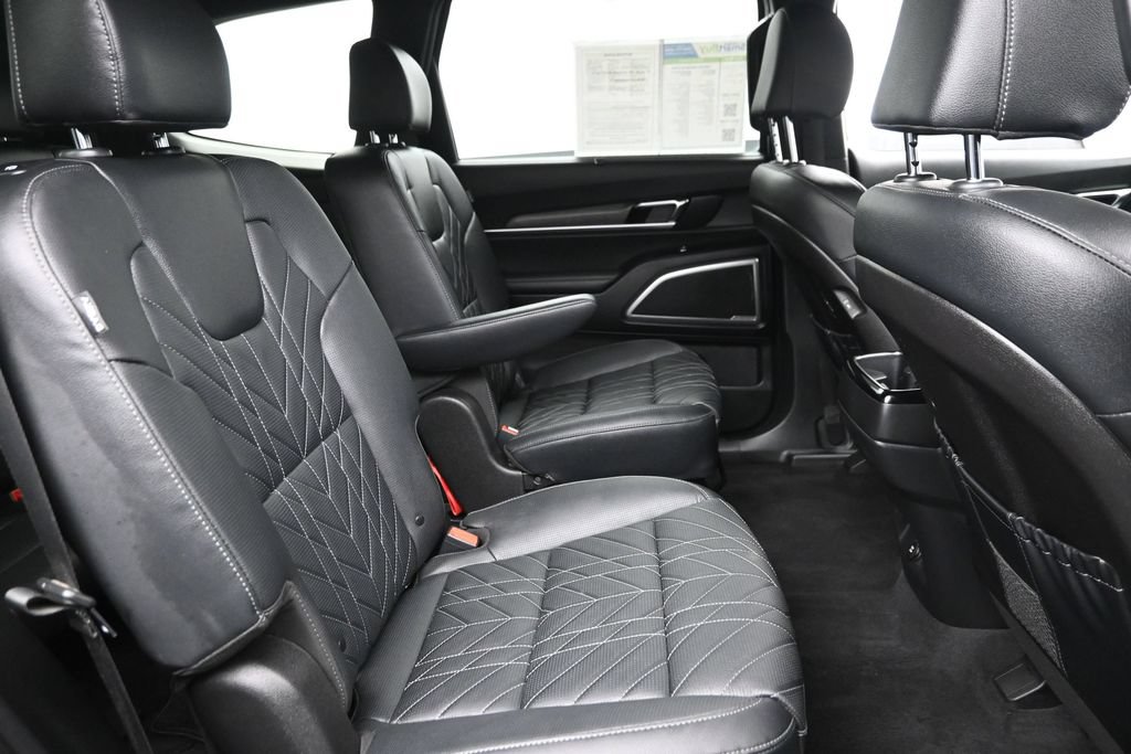 Used 2024 Kia Telluride EX X-Line AWD/4WD image 10