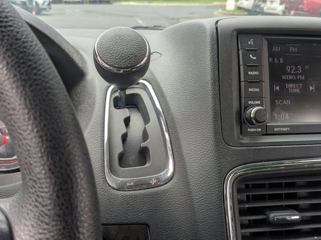 Used 2018 Dodge Grand Caravan SE image 13