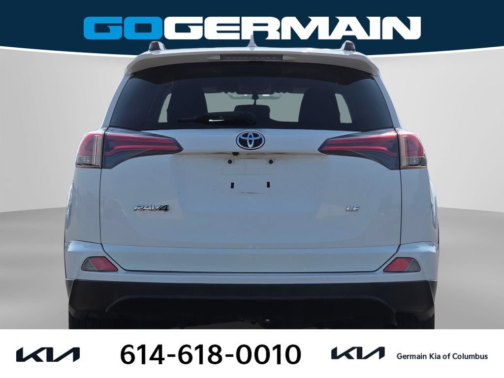 Used 2016 Toyota RAV4 LE FWD image 10