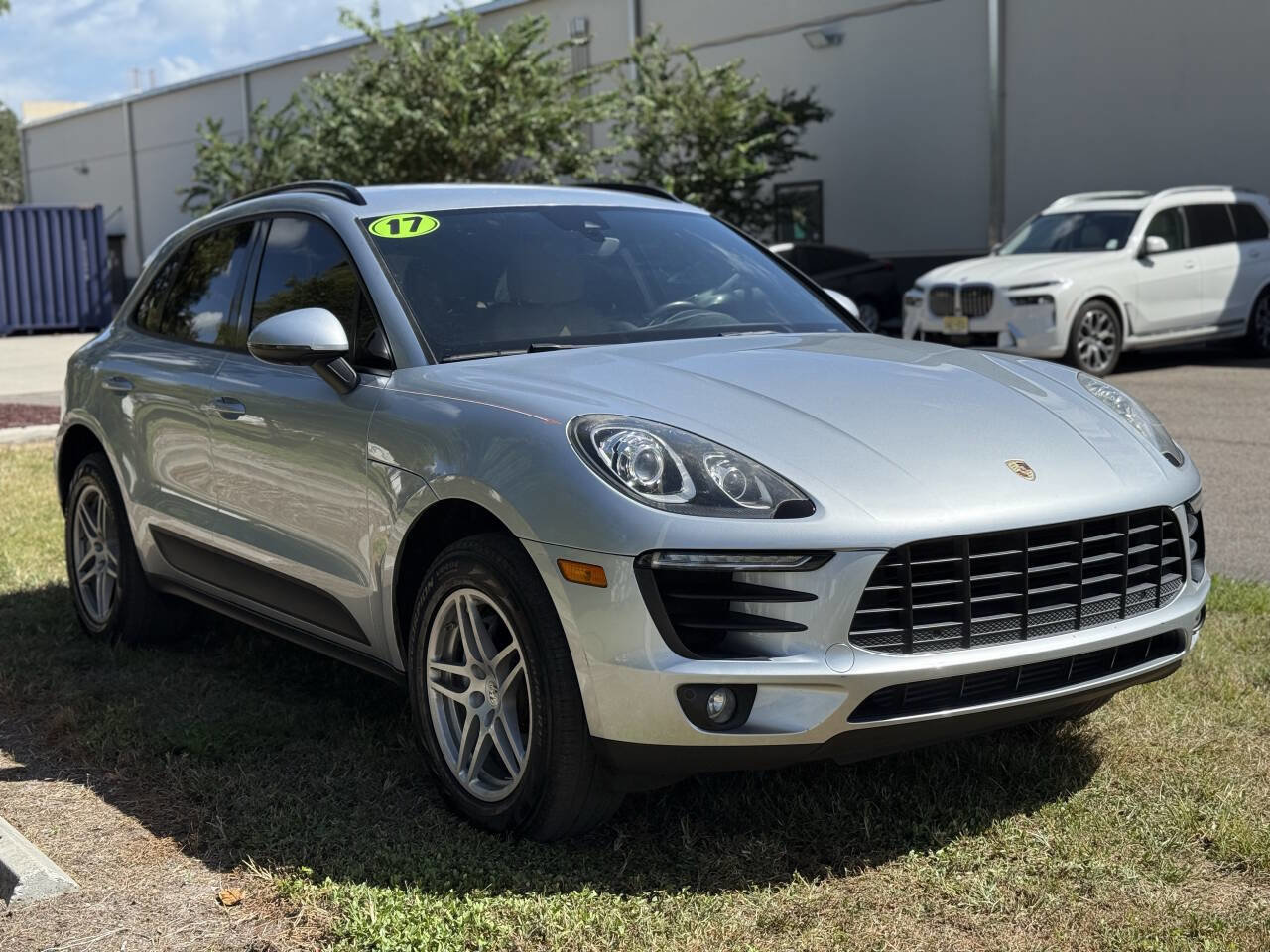 Used 2017 Porsche Macan AWD/4WD image 9