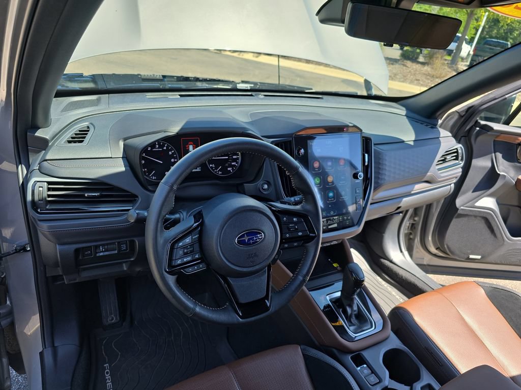 Used 2025 Subaru Forester Touring AWD/4WD image 19