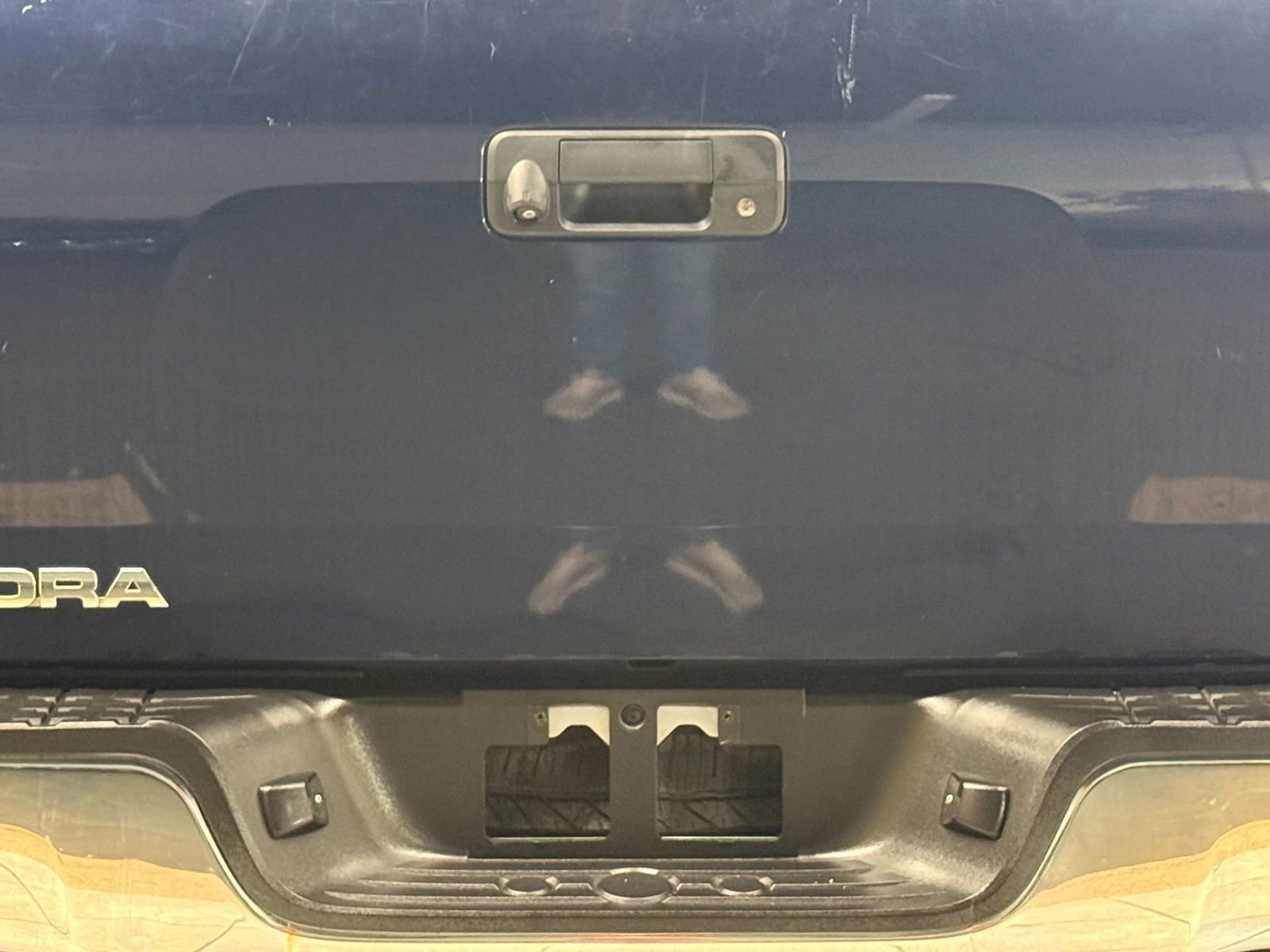 Used 2012 Toyota Tundra 4x4 Double Cab w/ TRD Off-Road Pkg image 11