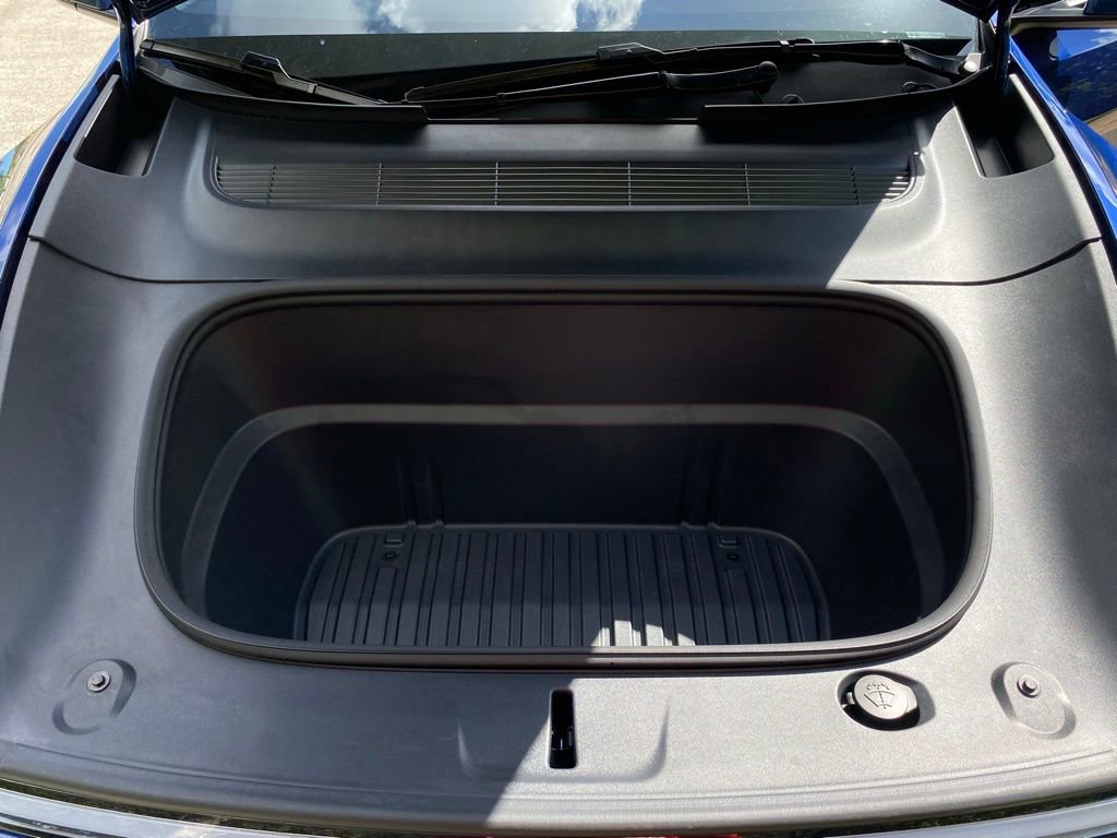 Used 2026 Tesla Model Y Long Range image 17