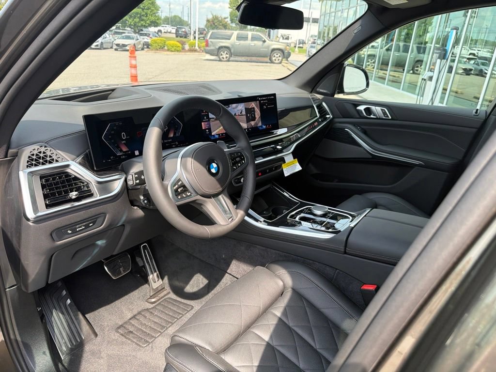 New 2026 BMW X5 sDrive40i w/ M Sport Package RWD image 16