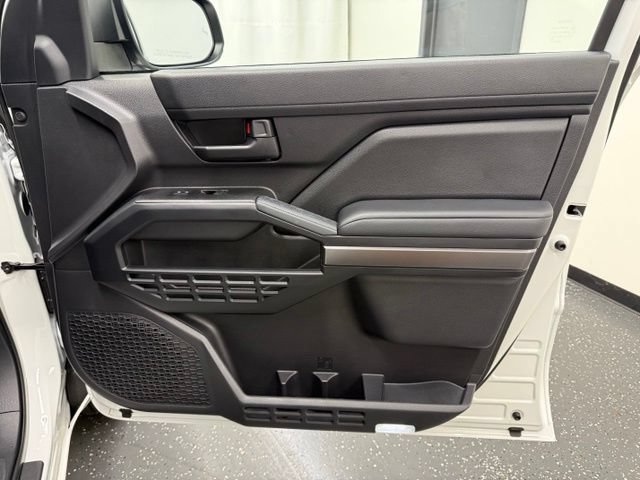 Certified 2026 Toyota 4Runner SR5 AWD/4WD image 8