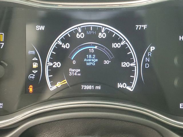 Used 2018 Jeep Grand Cherokee Trailhawk w/ Trailhawk Luxury Group AWD/4WD image 25