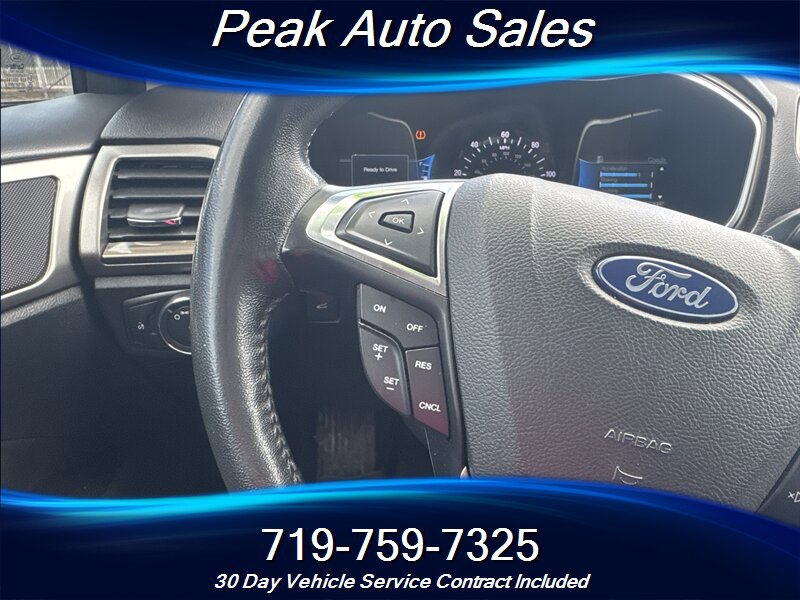 Used 2018 Ford Fusion SE w/ Equipment Group 602A FWD image 15