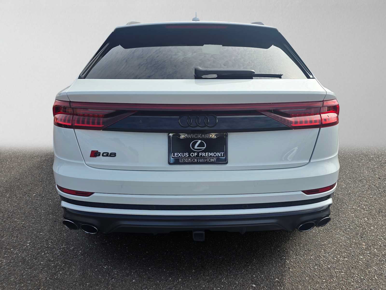 Used 2023 Audi SQ8 Prestige AWD/4WD image 4
