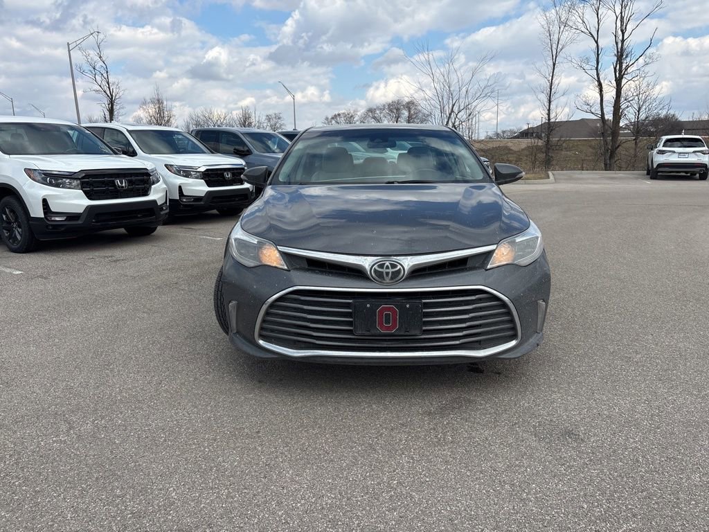 Used 2018 Toyota Avalon XLE w/ All Weather Liner Package image 2