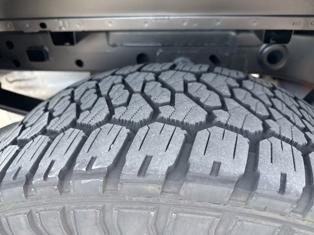 Used 2017 Ford F150 XL w/ Equipment Group 101A Mid AWD/4WD image 10