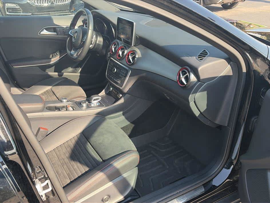Used 2017 Mercedes-Benz GLA 45 AMG 4MATIC image 30