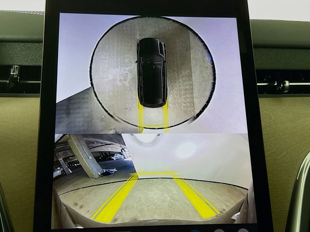 New 2025 Volvo EX90 Ultra w/ Protection Package Premier image 13