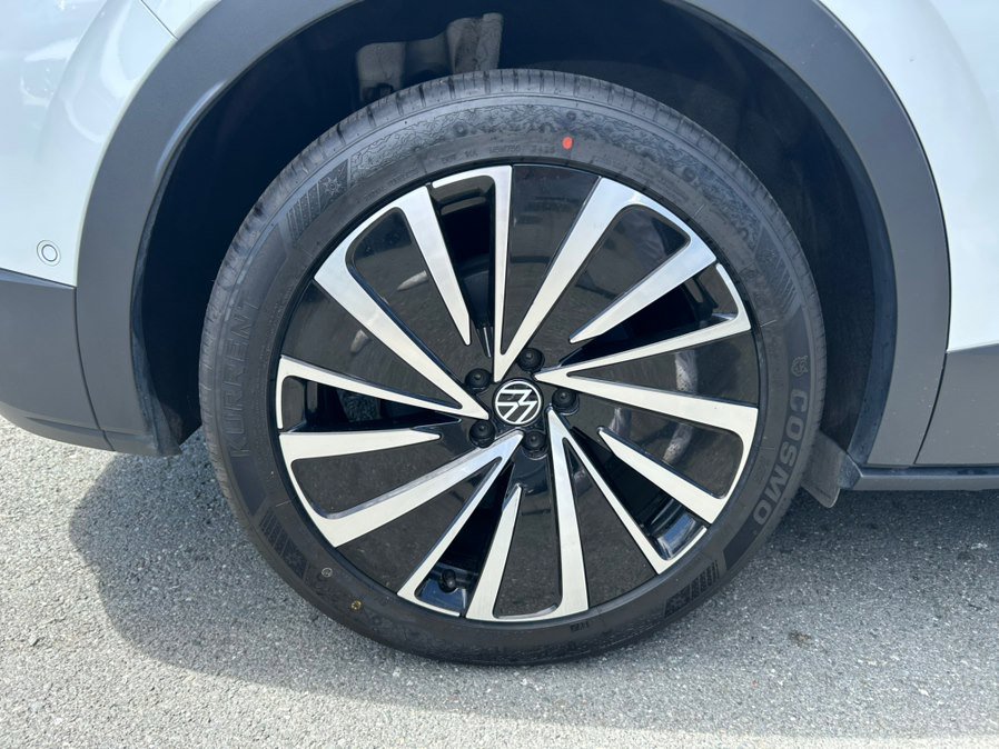 Used 2023 Volkswagen ID.4 Pro S Plus RWD image 55