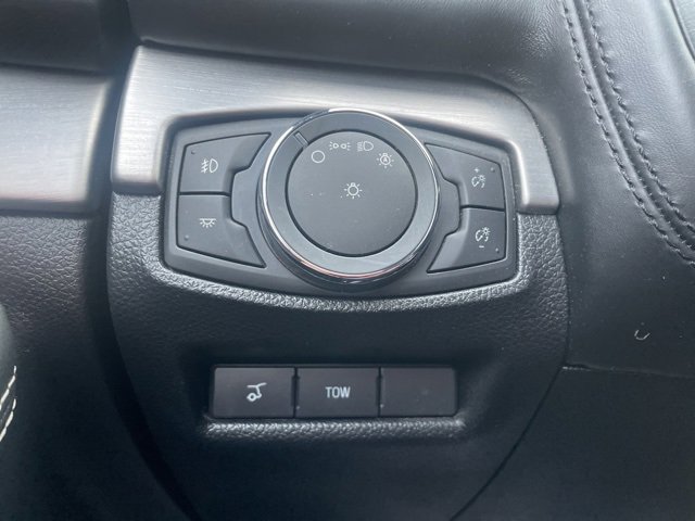 Used 2018 Ford Explorer Platinum image 24