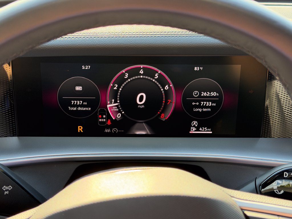 Certified 2026 Volkswagen Tiguan SE R-Line FWD image 18
