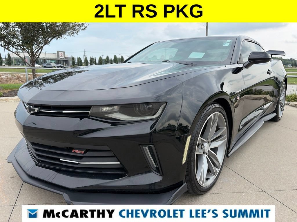 Used 2017 Chevrolet Camaro LT RWD image 4