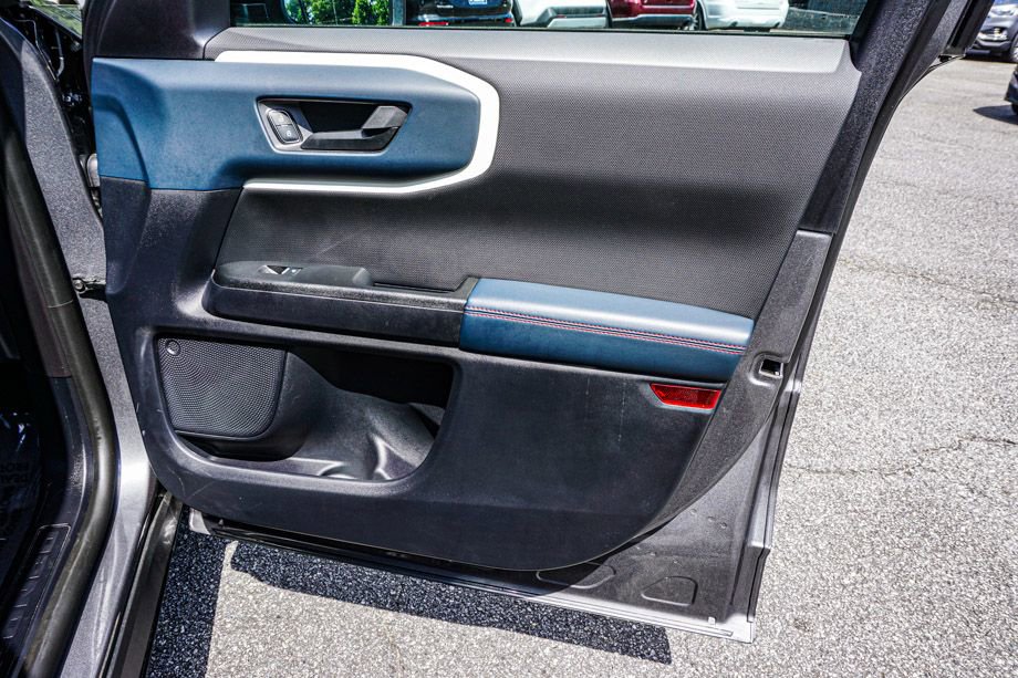 Used 2024 Ford Bronco Sport Heritage w/ Heritage Convenience Package image 46