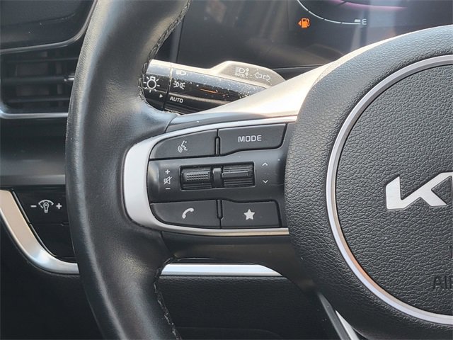 Used 2023 Kia Sportage EX image 29