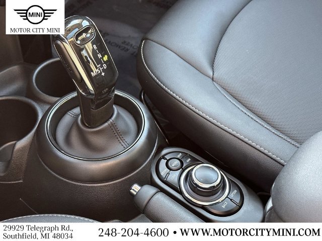 Certified 2024 MINI Cooper 4-Door Hardtop FWD image 35