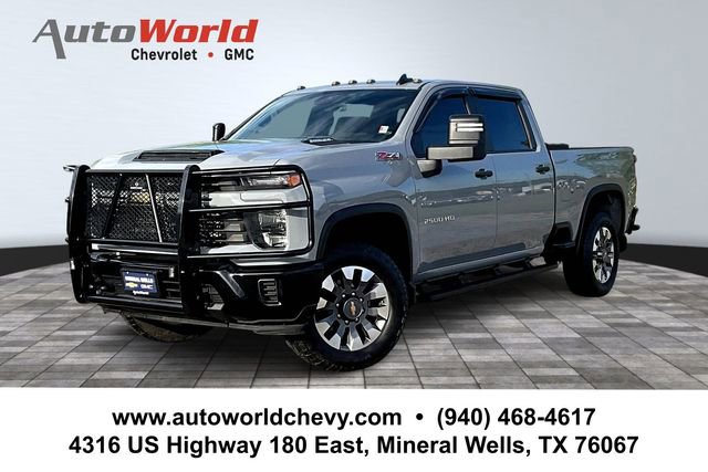 Used 2024 Chevrolet Silverado 2500 Custom w/ Custom Value Package image 1