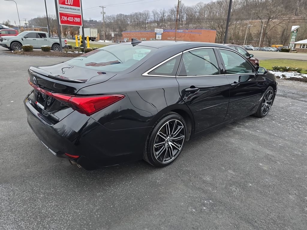 Used 2020 Toyota Avalon Touring w/ Advanced Safety Package image 5