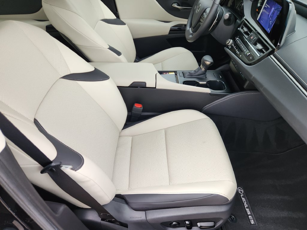Certified 2025 Lexus ES 350 w/ Premium Package FWD image 14