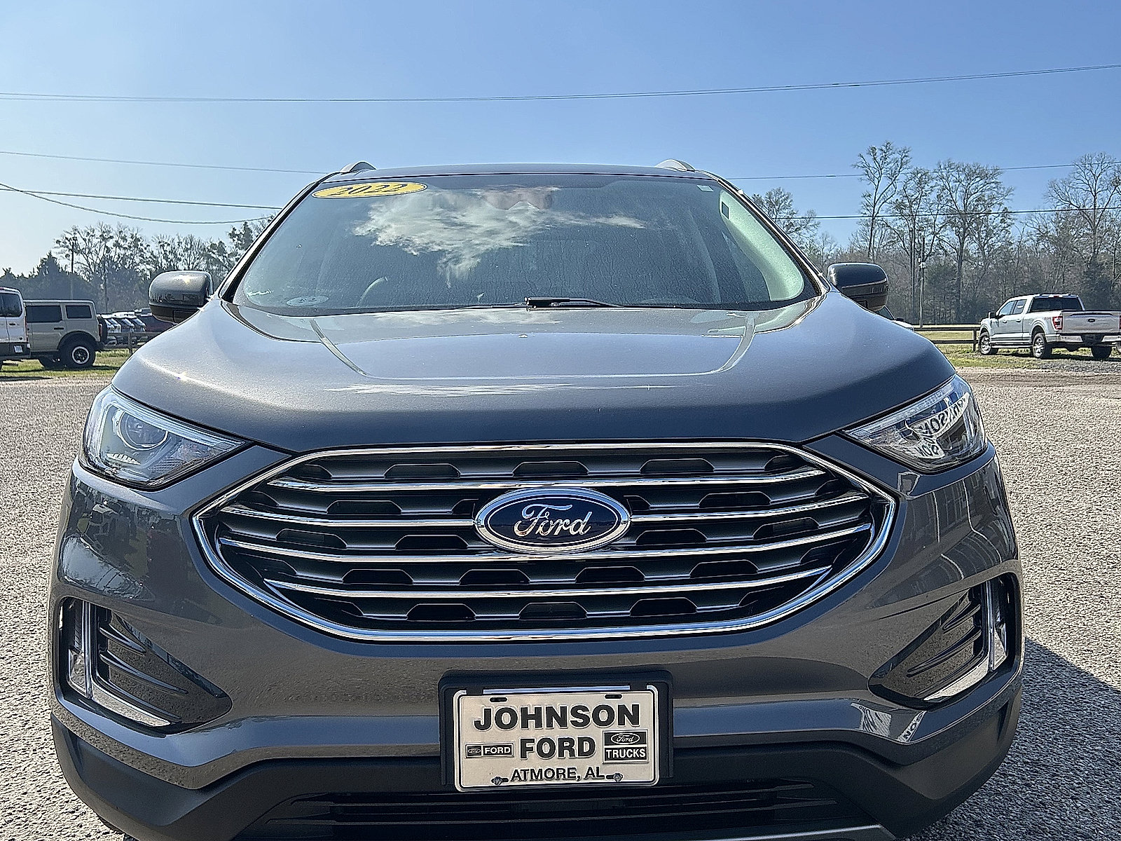 Used 2022 Ford Edge SEL w/ Convenience Package image 2